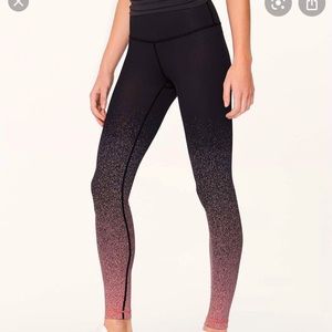Lululemon Wunder Under size 4